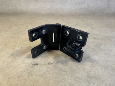 Charnière de porte droite d&#39;origine Mercedes W463 Classe G A4637200137
