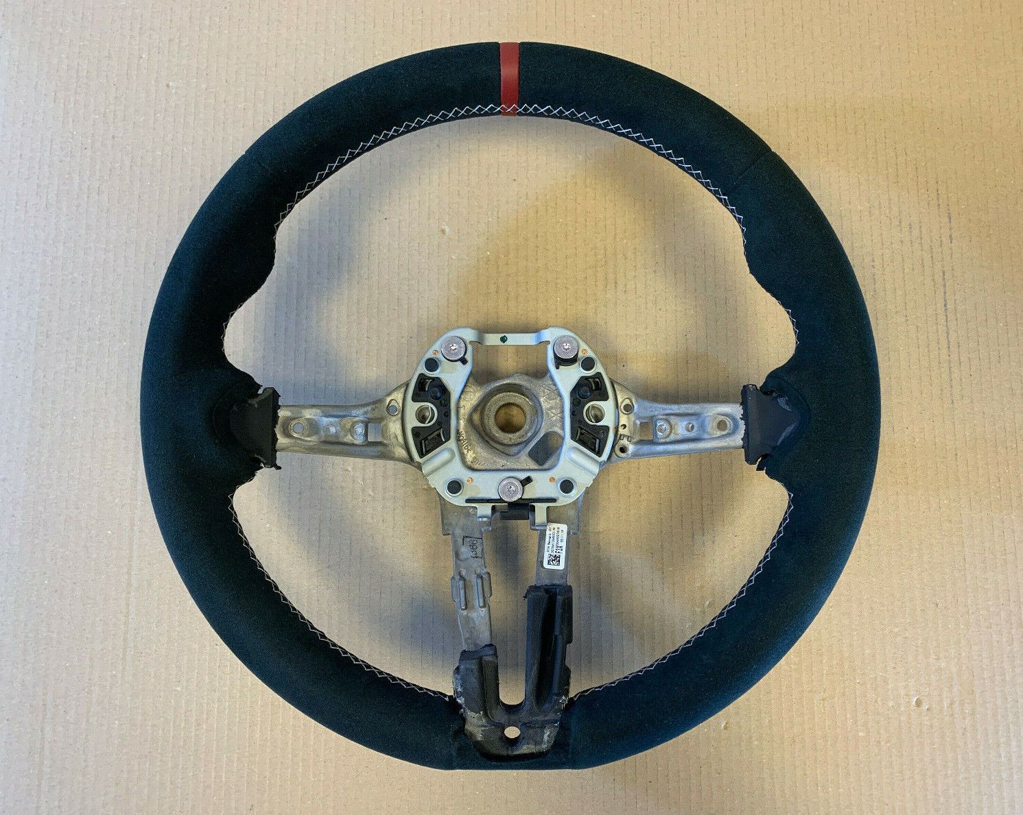 BMW F20 F21 F22 F23 F30 F31 F32 F33 F34 F36 F39 F48 M Performance Steering Wheel
