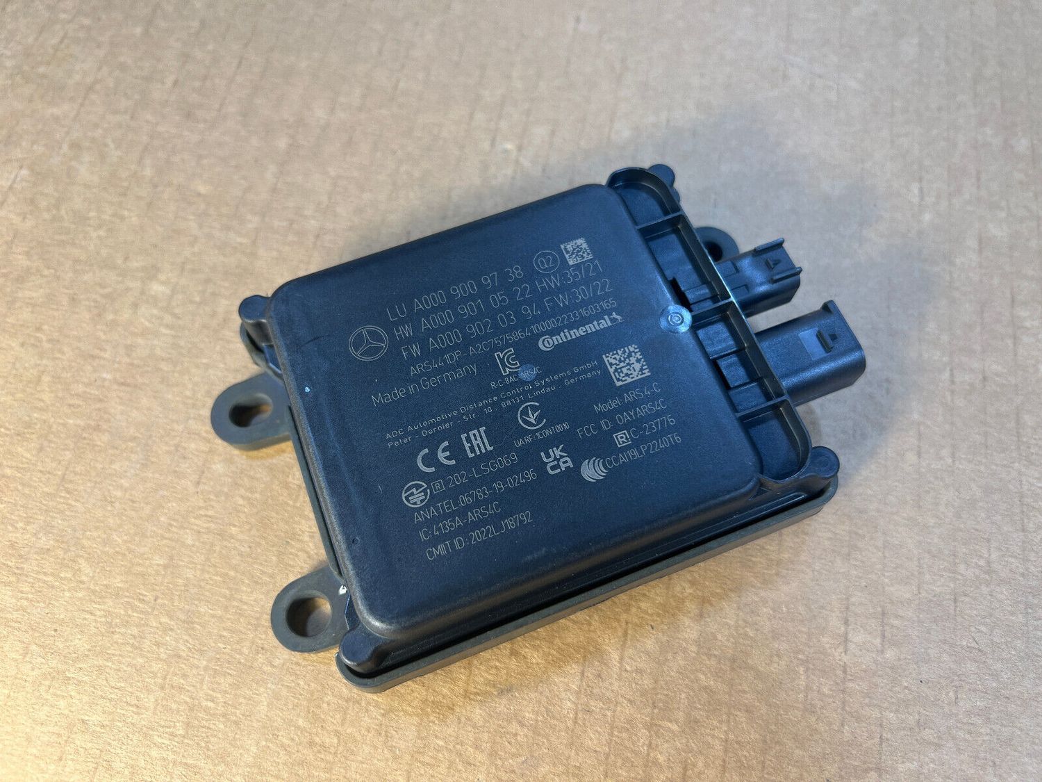 NEW Mercedes Benz W206 W223 Cruise Control Distance Radar Sensor A0009009738