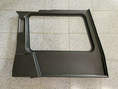 Mercedes G класа W463 задно дясно оригинално предно стъкло черен A4636900826