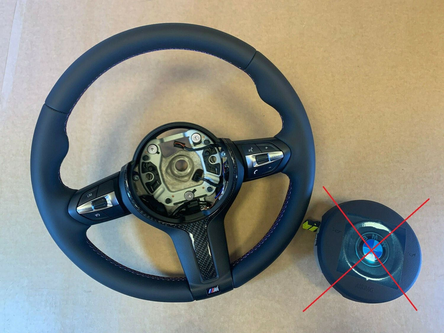 BMW F22 F23 F30 F31 F32 F33 F34 F36 F87 OEM USA M Steering Wheel CARBON VIBRO
