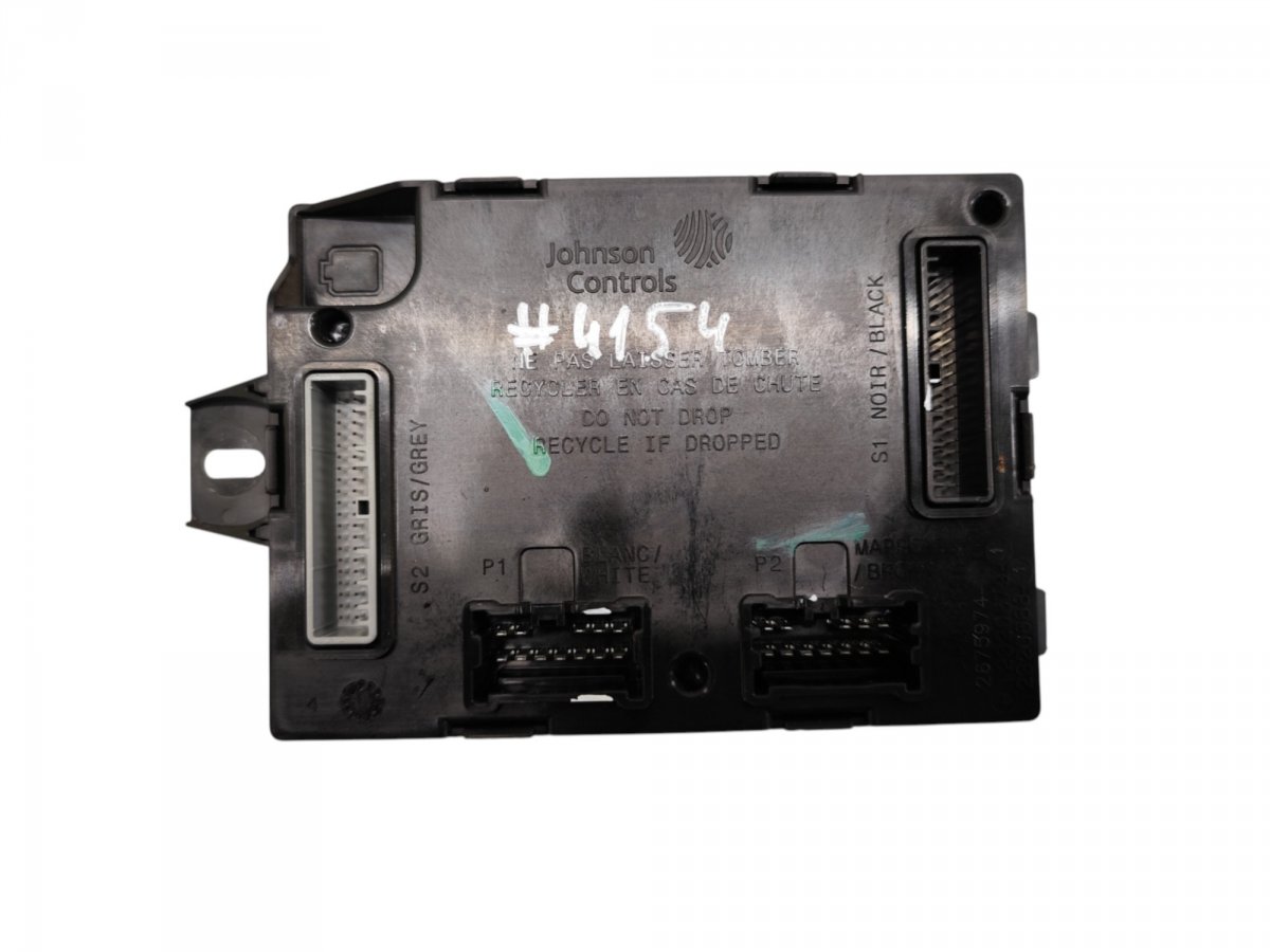 Opel Vivaro (A) Comfort Module (CCM) 2675974 2320679 Comfort Module (CCM) OPEL VIVAR...