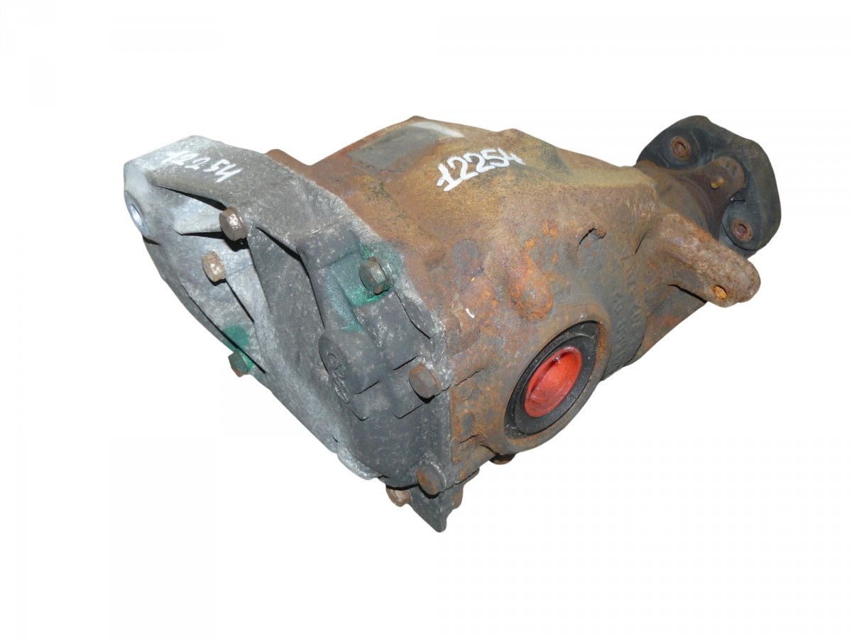 BMW X1 (E84) Rear axle differential 7566193-01 Rear axle differential BMW X1 (E84) ...