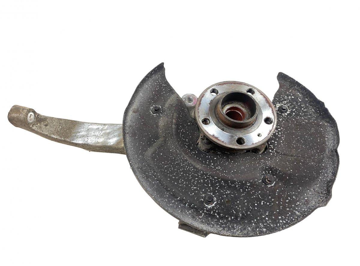 Volvo XC90 Wheel bearing housing front right 31476879 Wheel bearing housing front right VOLV...