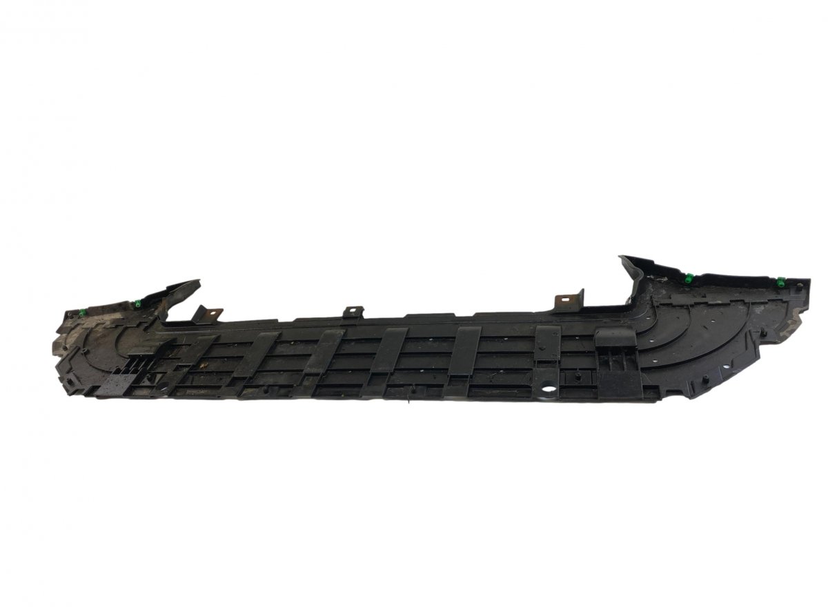 Volvo XC90 Engine splash shield frontal part 31404141 Engine splash shield frontal part VOLV...