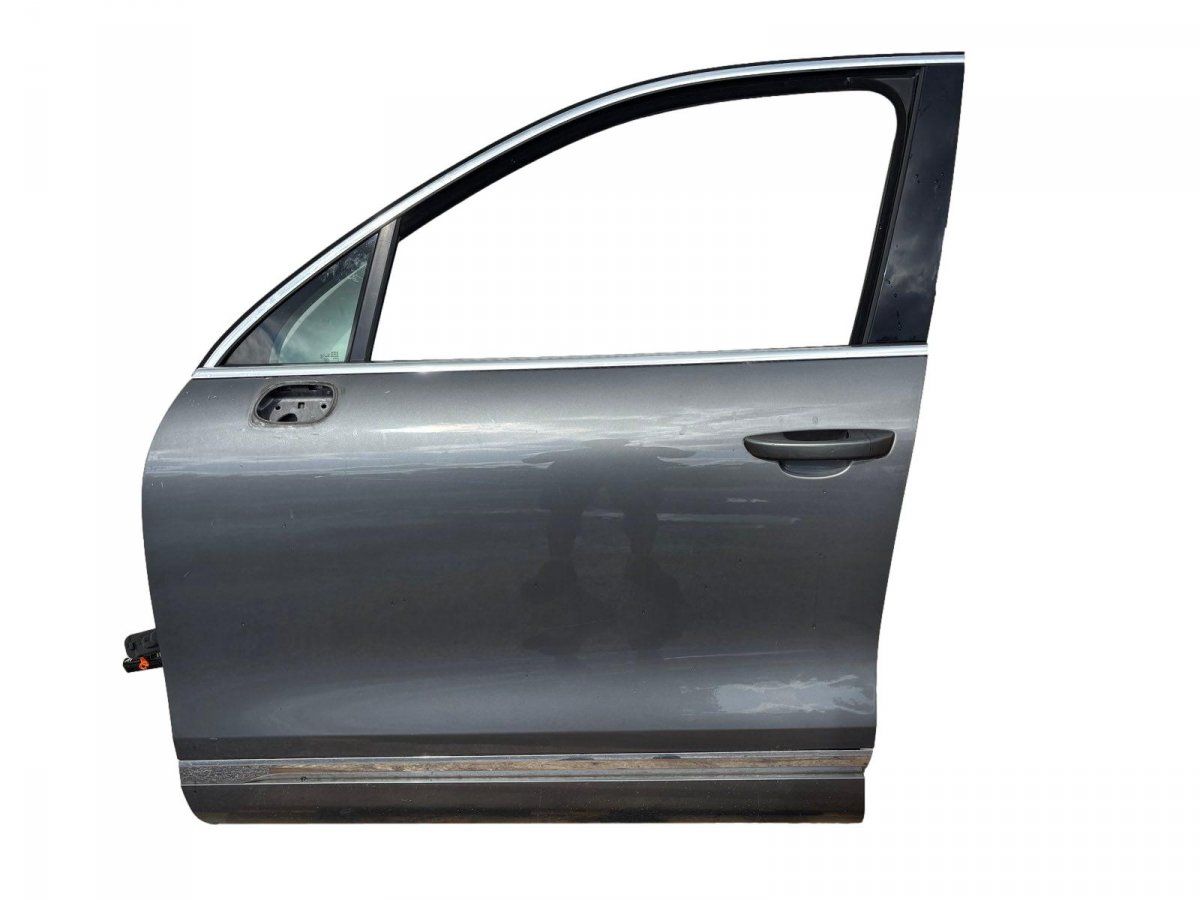 7P0831055 Door Front Left VW TOUAREG II (7P) (2010-2018)