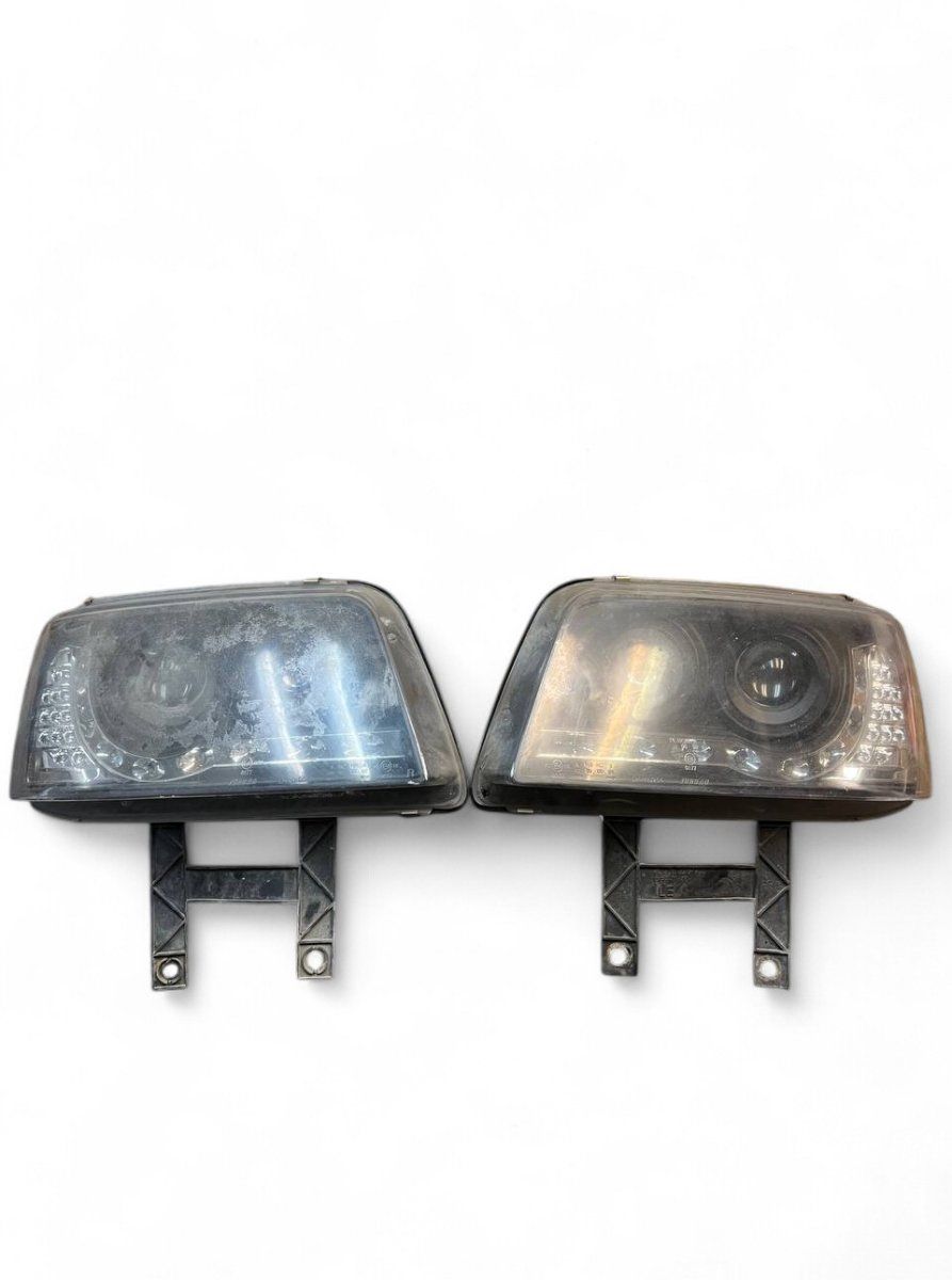 Headlights/headlamps set VW TRANSPORTER T5 / MULTIVAN (7H, 7E, 7J) (2003-2015)