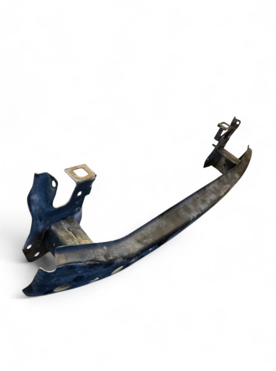 Volkswagen Transporter (T5, Caravelle, Multivan) передний бампер, штифт 7E0807109D Front Bumper Beam VW TRANSPORTER T5 ...