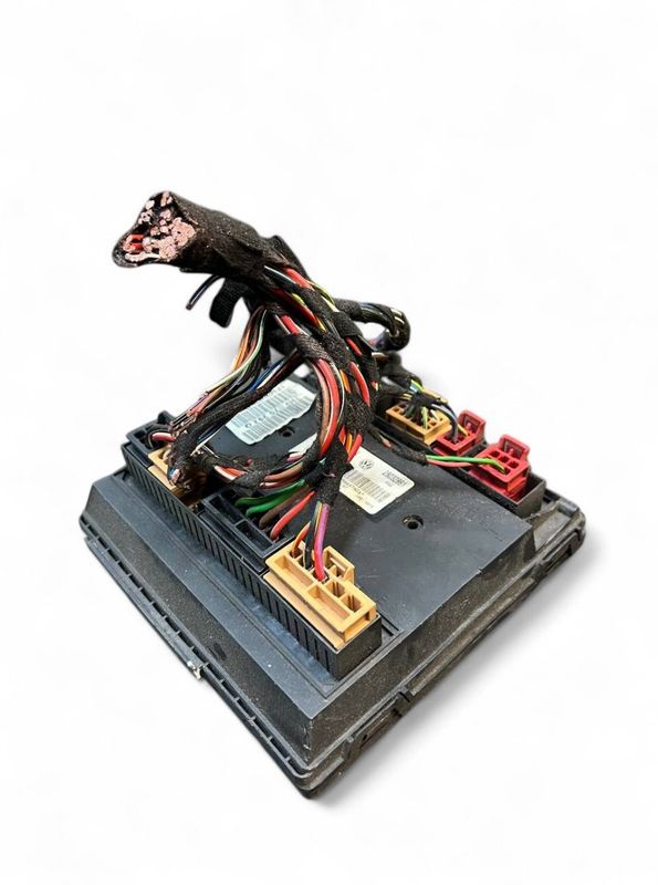 7H0937049AA 7H7070292Q Comfort Module (CCM) VW TRANSPORTER T5 / MULTIVAN (7H, 7E, 7J) (2003-2015)