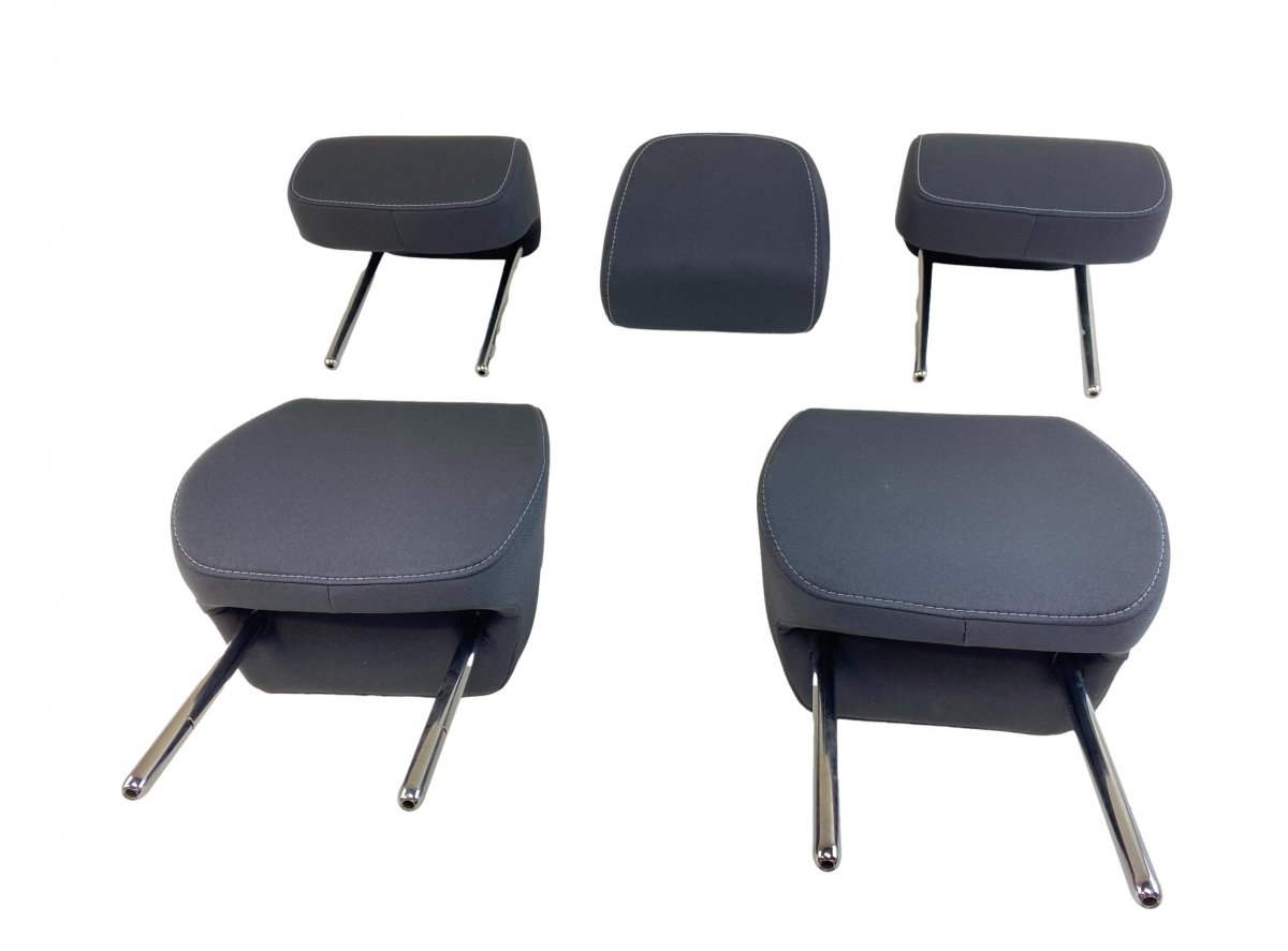 Skoda Octavia Headrest set