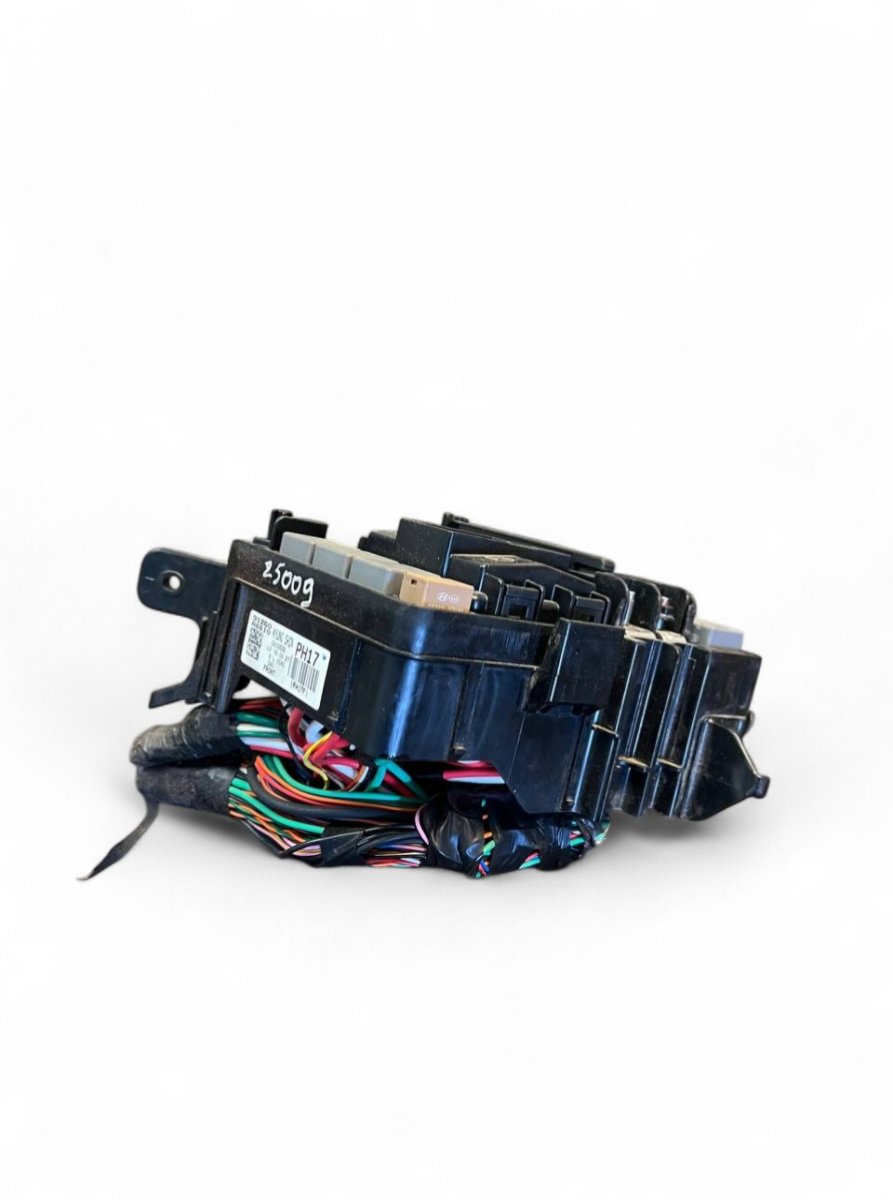 Kia Optima (JF) Fuse box