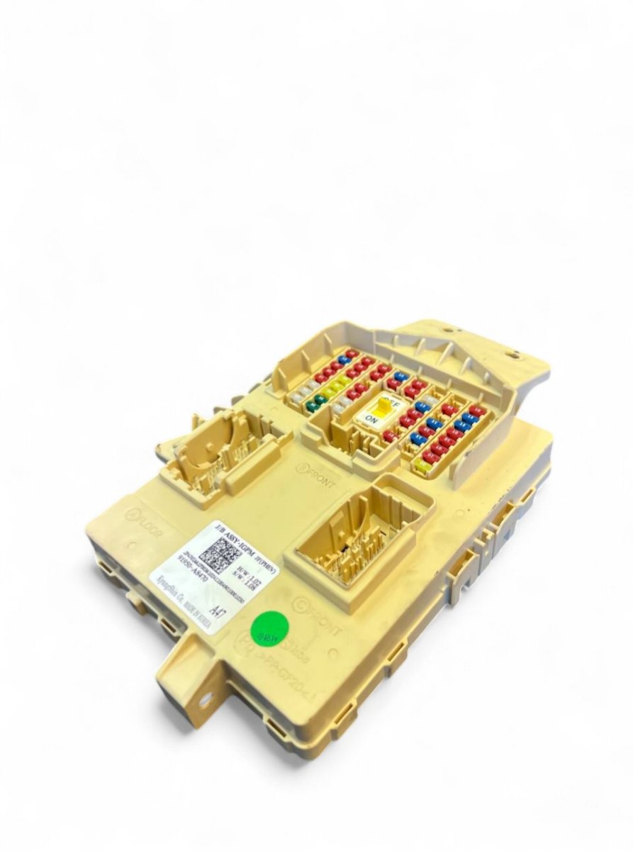 Kia Optima (JF) Fuse box