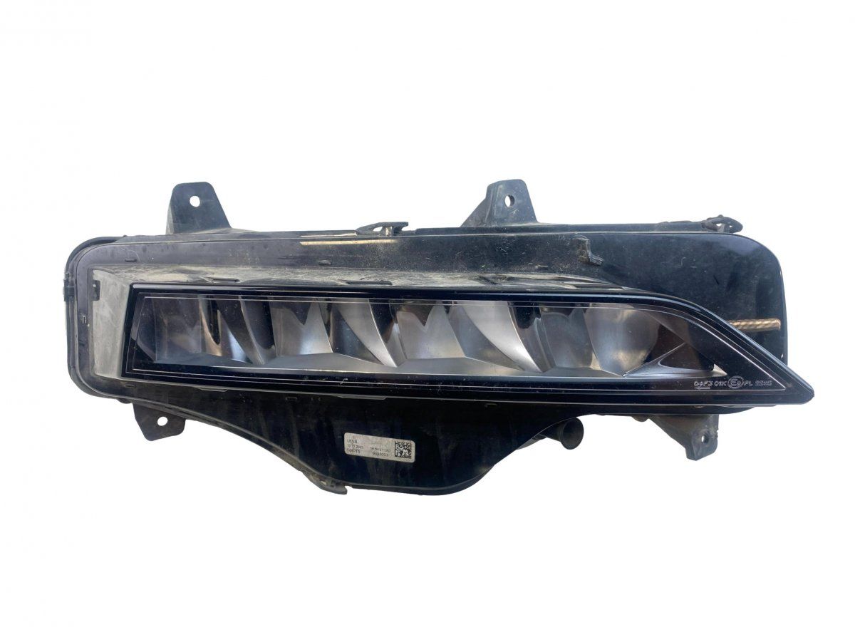 5E3941700 Fog Lamp Front Right SKODA OCTAVIA IV (NX, NN) (2019-)