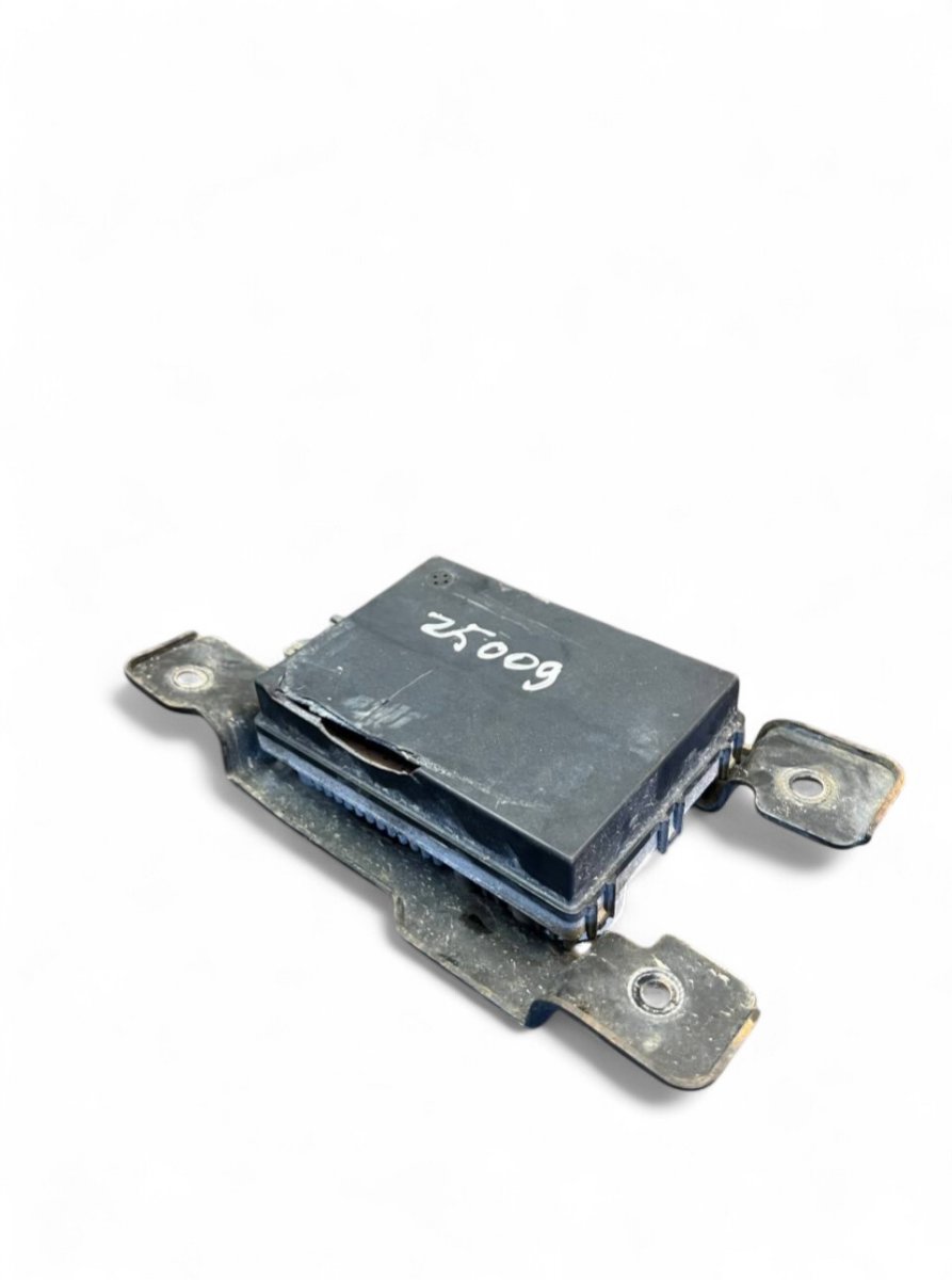 Kia Optima (JF) Distronic radar / sensor