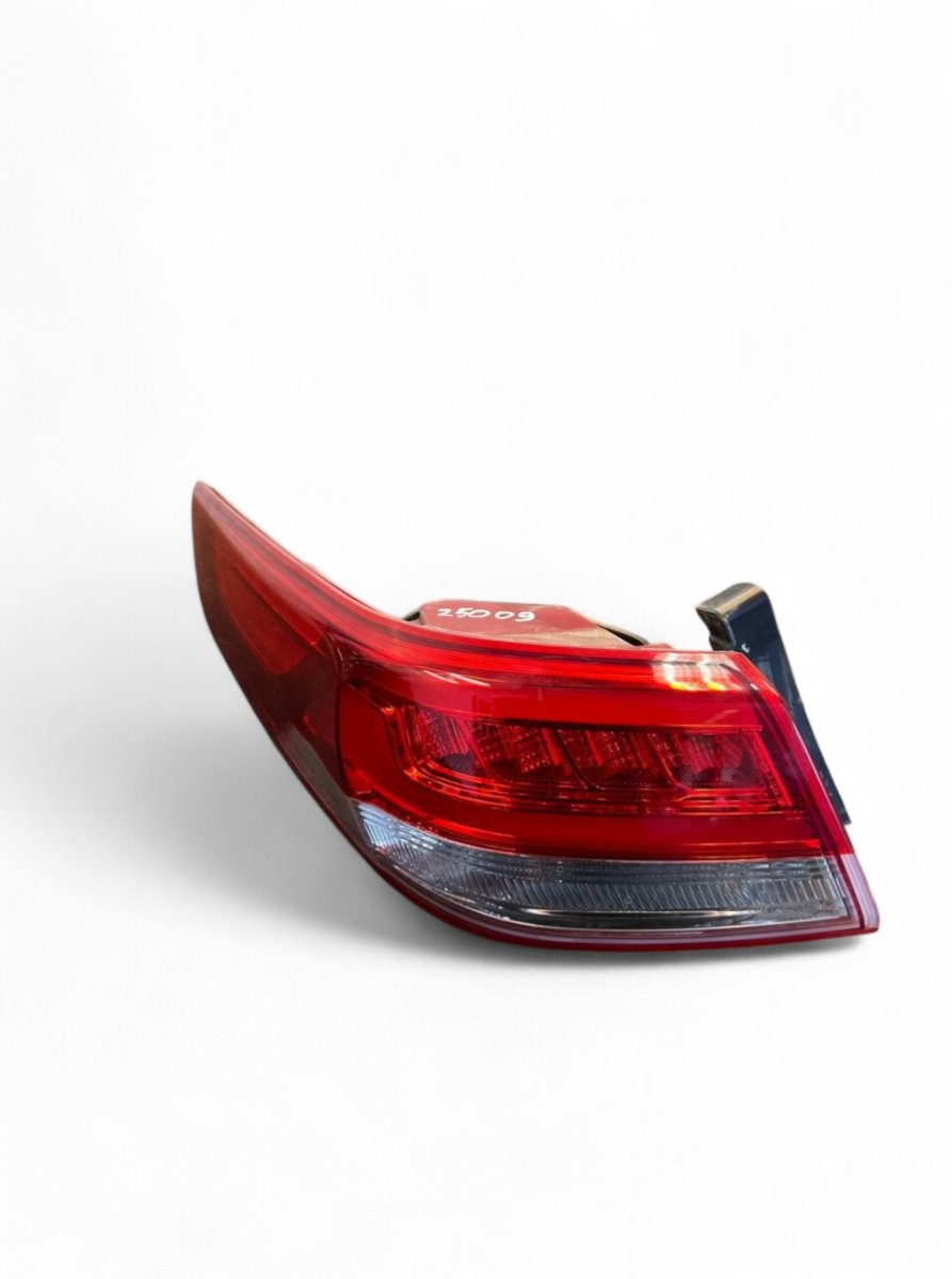 Kia Optima (JF) takavalo (vasen) 92401D4200 Tail light left KIA OPTIMA IV (JF) (...
