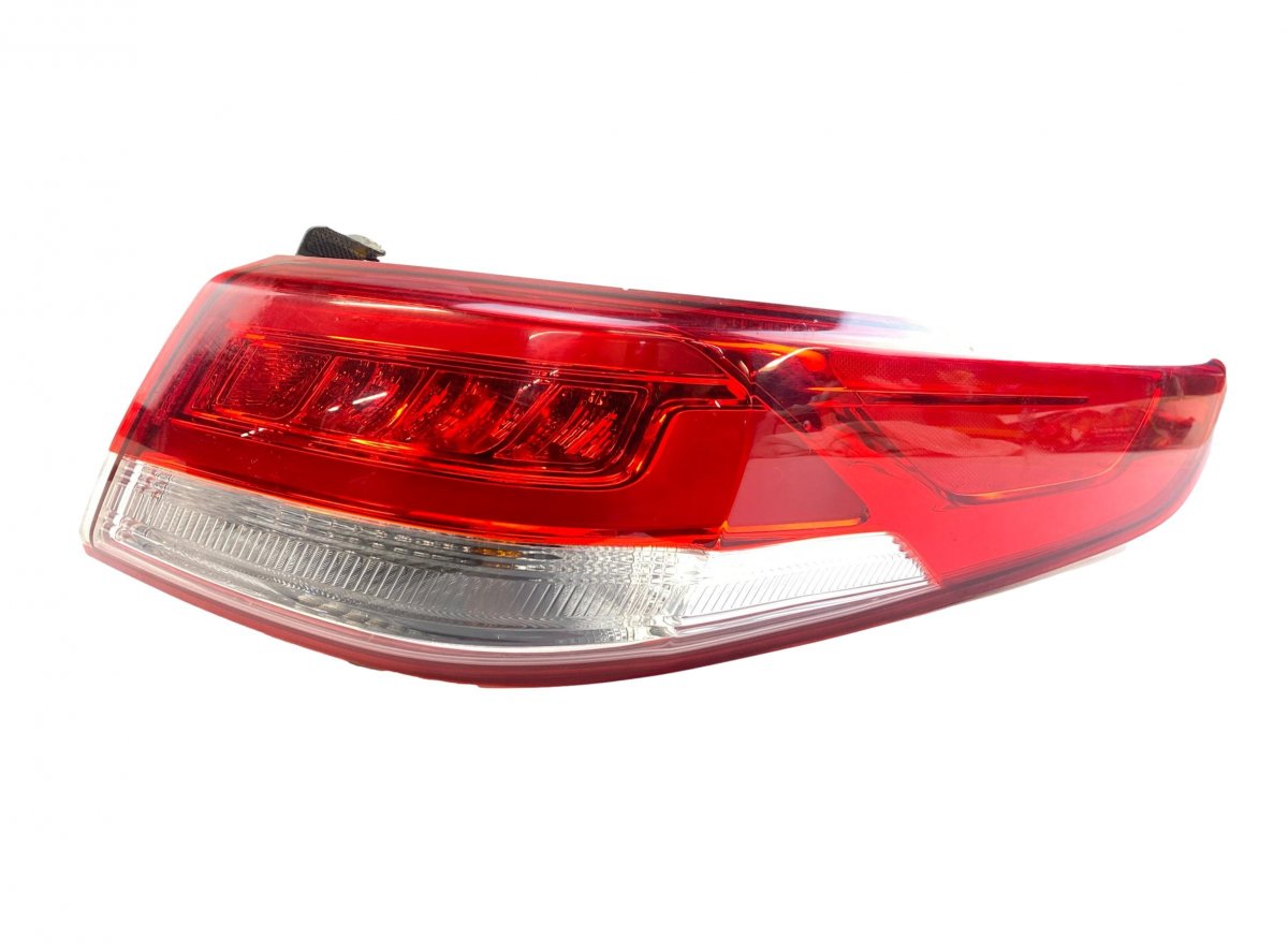Kia Optima (JF) Tail light, right 92402D4200 Tail light, right KIA OPTIMA IV (JF)...
