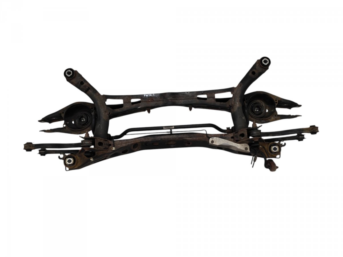 Volkswagen Passat (B8) Балка заднего моста 3Q0505235T 5Q0511305AS Rear axle Beam VW PASSAT...