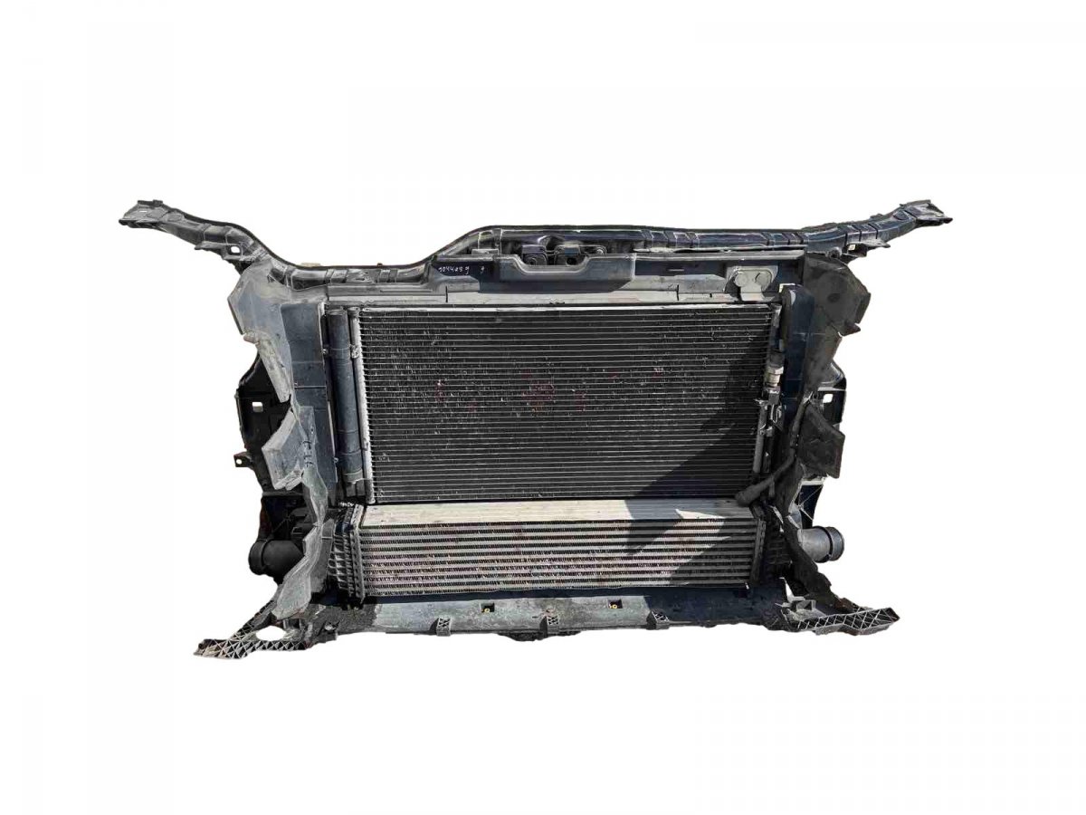 Audi Q5 (8R) Front panel 8R0805594D Front panel AUDI Q5 (8R) (2008-2016)...