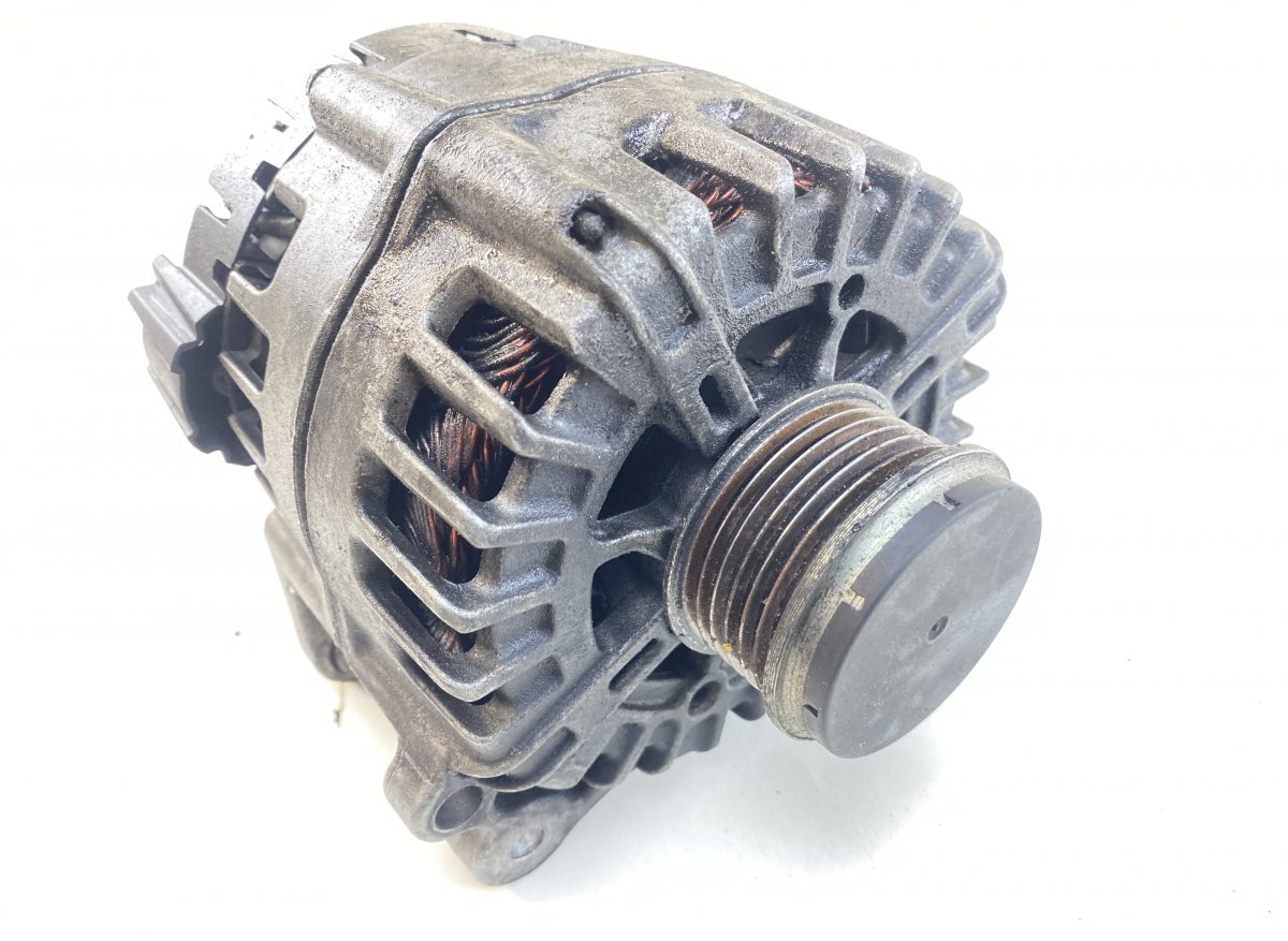 Audi Q7 (4M) Alternator EG21S012 2619998C Alternator AUDI Q7 (4MB, 4MG)...