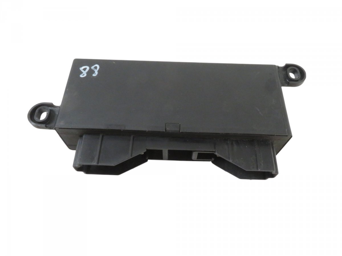Mercedes-Benz 200 - 500 / E (W124) Seat Heater Relay A1408201426 1408201426 Seat Heater Relay MERCED...