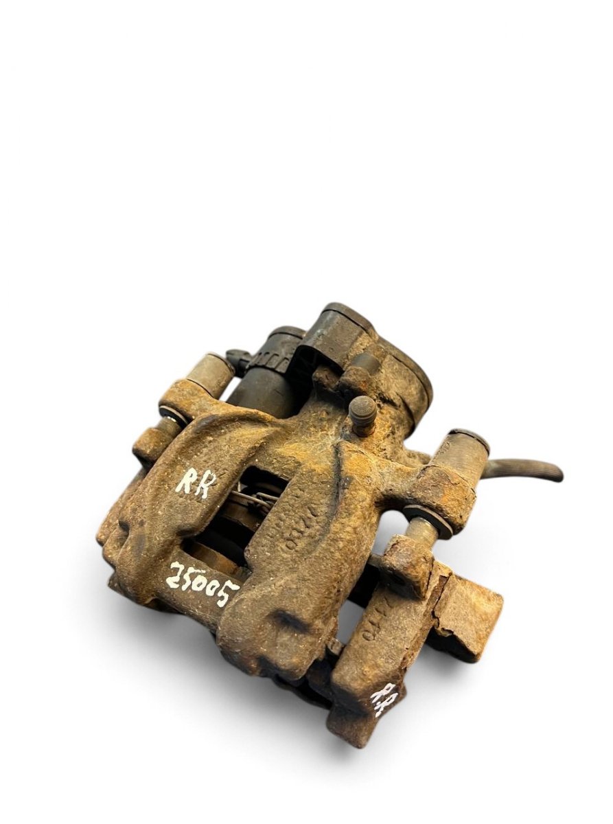 Subaru Legacy Brake caliper rear right 26620AL020 26692AL000 Brake caliper rear  right...