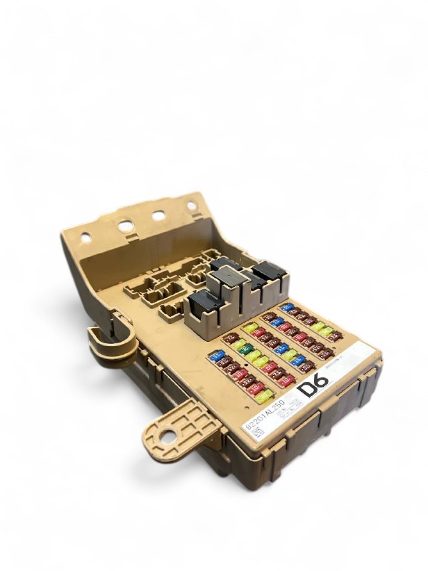 Subaru Legacy Fuse box 82201AL250 Fuse box SUBARU LEGACY VI / Outback ...