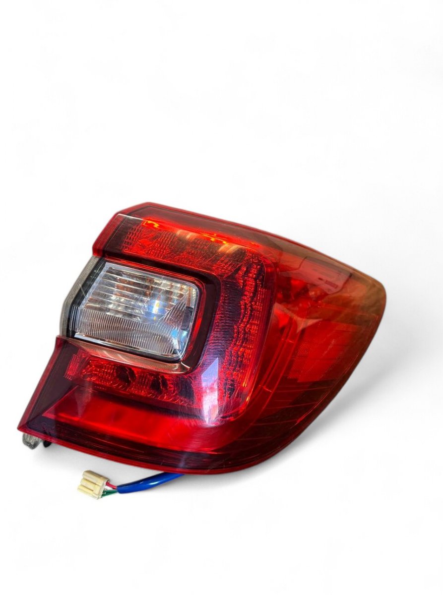 Subaru Legacy Tail light, right 68148332AA 84912AL050 Tail light, right SUBARU ...