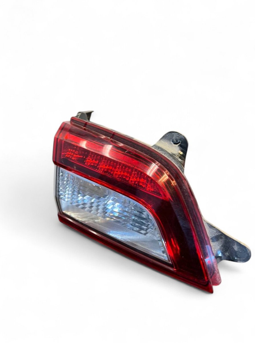 Subaru Legacy Inner tail light, left 84912AL080 Inner tail light, left SUBARU LEGACY...