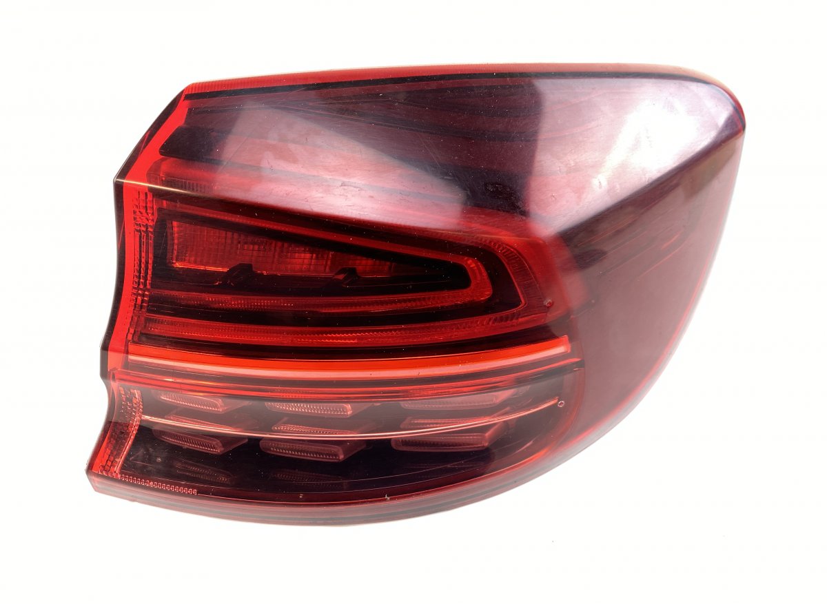 Kia Ceed (CD) Tail light, right 92402J7150 Tail light, right KIA CEED III (CD) ...