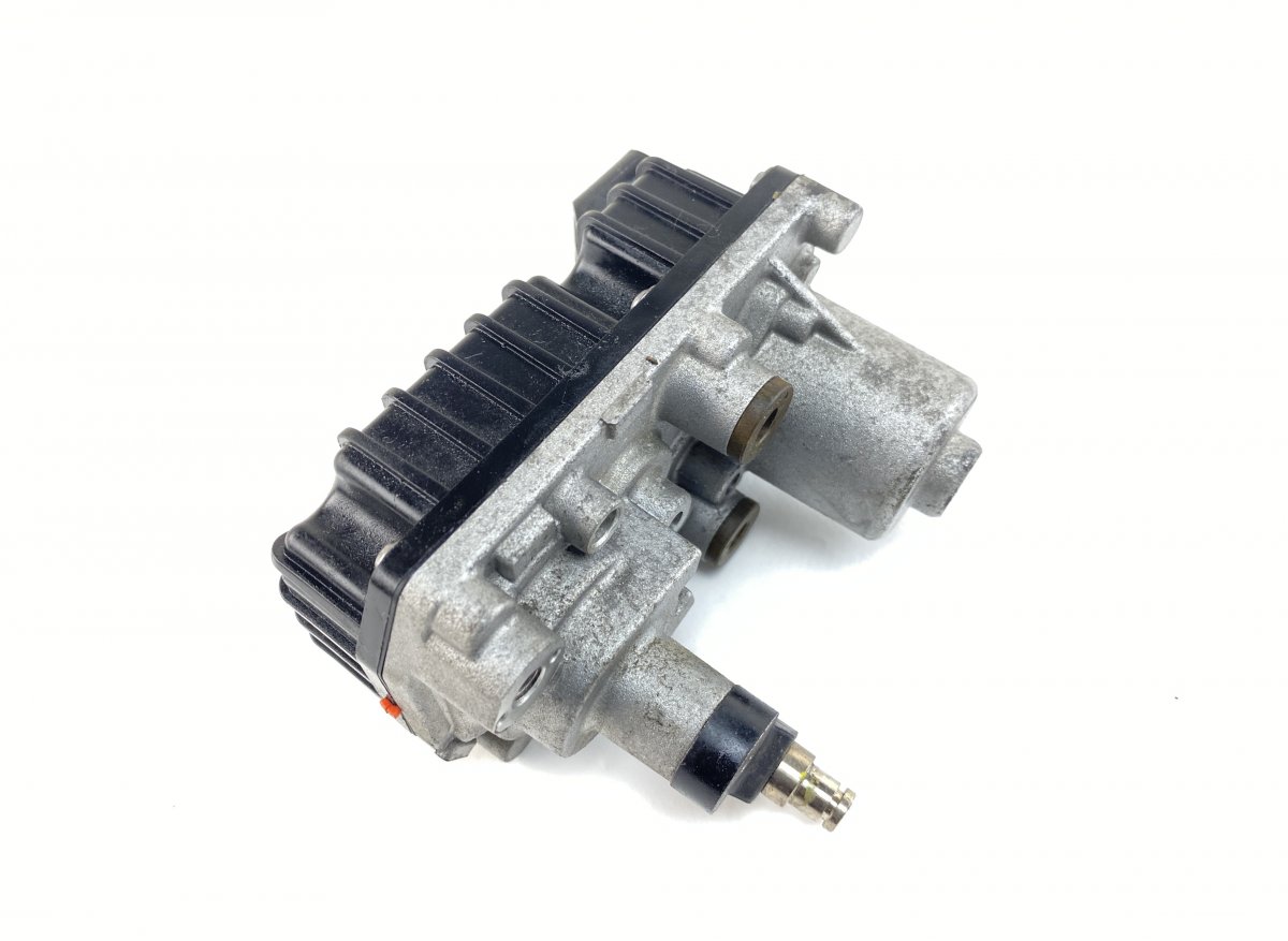 Kia Ceed (CD) Turbocharger control valve / actuator 78411-0015 784110015 Turbocharger control valve...