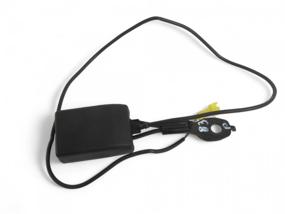 Mercedes-Benz CLA (C117) Seat Belt Buckle Front Right A2468600269 A24686009009051 A2468600900 Seat Be...
