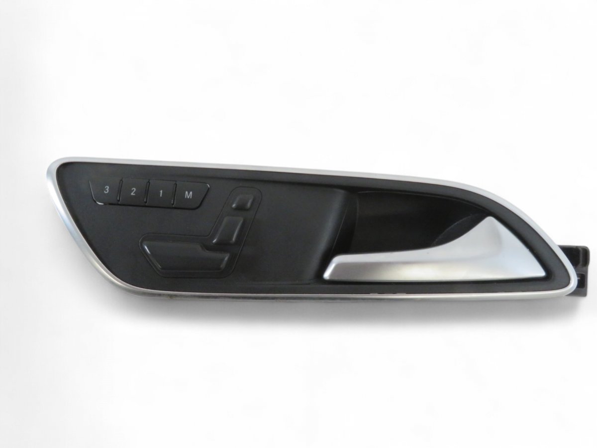 Mercedes-Benz CLA (C117) Memory Seat Switch front Right A2469050351 A2469057103 Memory Seat Switch fron...