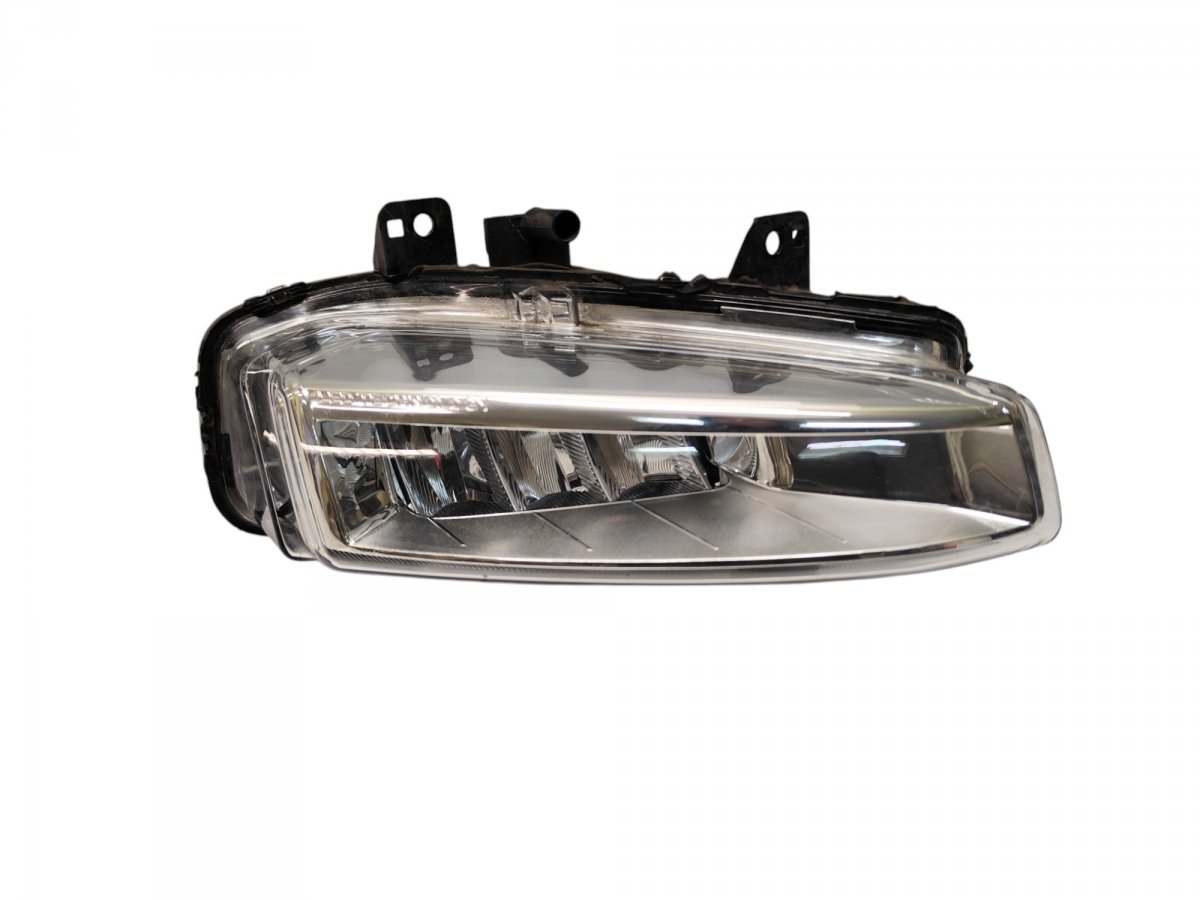 Land Rover Discovery Sport Fog Lamp Front Right FJ3215200AC Fog Lamp Front Right LAND ROVER DIS...