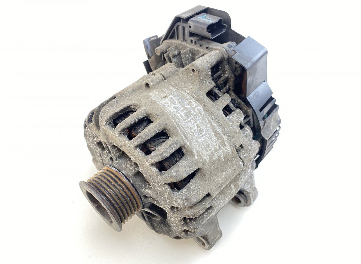 2711826C 2719953A IST60C049 IST60C025 Lichtmaschine PEUGEOT EXPERT / TRAVELLER (2016-)