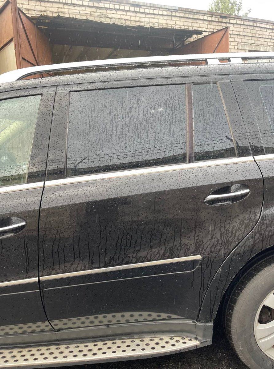 1647300305 Dörr bak vänster MERCEDES-BENZ GL-KLASS (X164) (2006-2012)