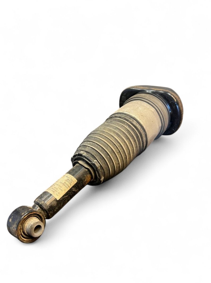 BMW 5 (G30 / G31) Air shock absorber rear left 814903014874 37106882821 Air shock absorber rea...