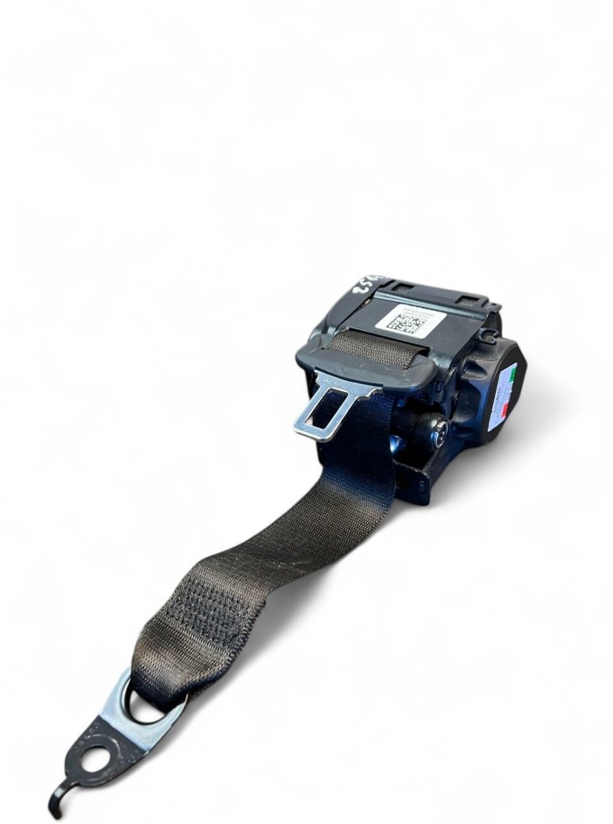 BMW 5 (G30 / G31) Seat Belt Rear Right 932657800 932657800D Seat Belt Rear Right BMW 5...