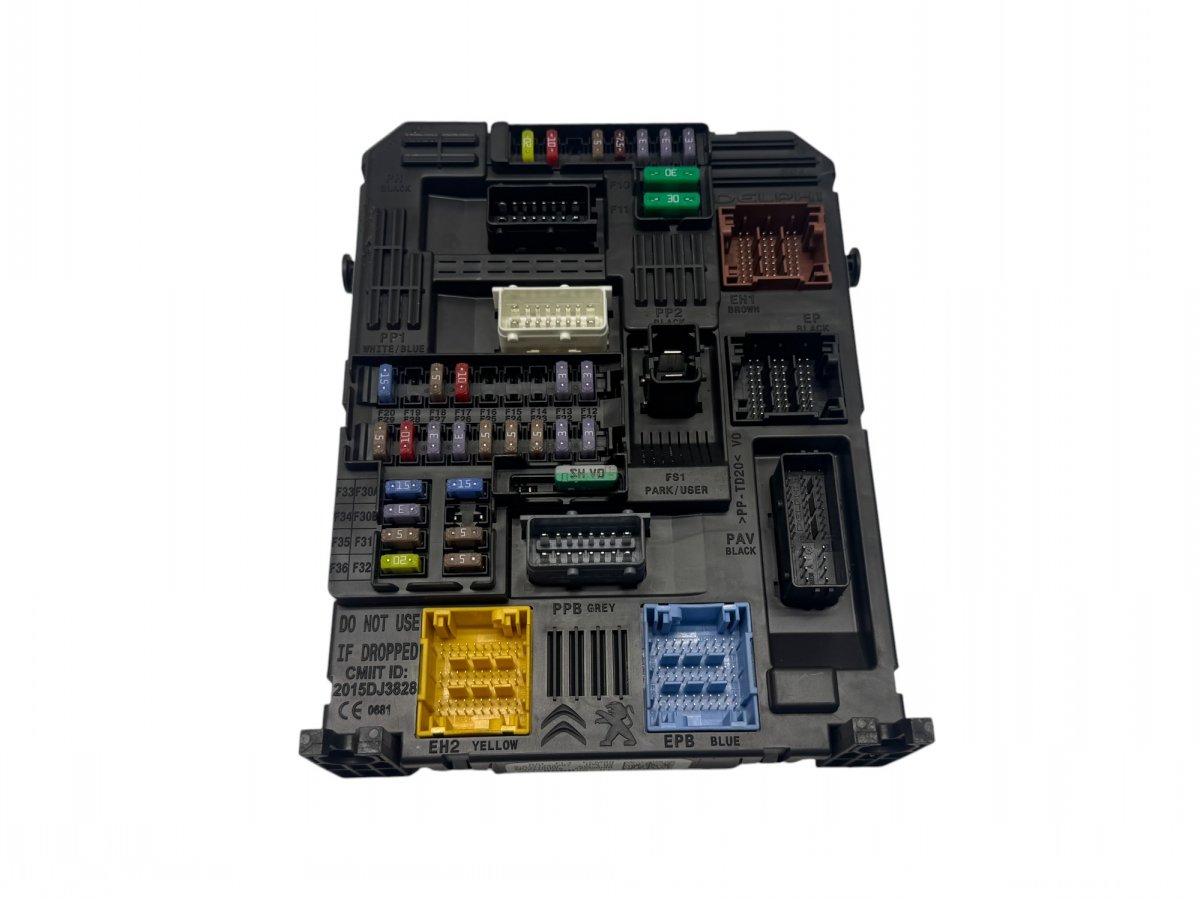 Peugeot 5008 Fuse box 981985508001 9819855080 Fuse box PEUGEOT 5008 I...