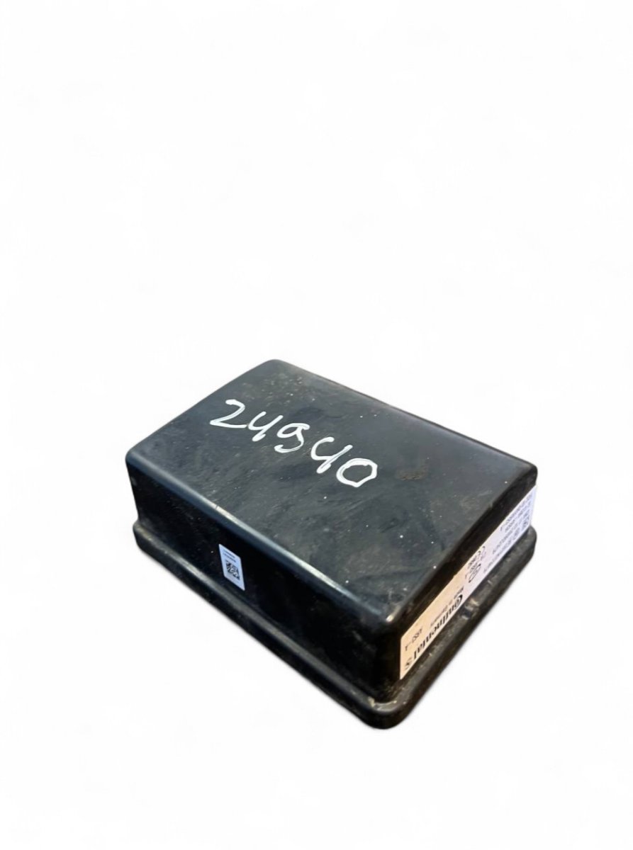 BMW 7 (F01 / F02 / F03 / F04) Distronic radar / sensor 66316854995 6854995 66315A3B7E0 Distronic radar...