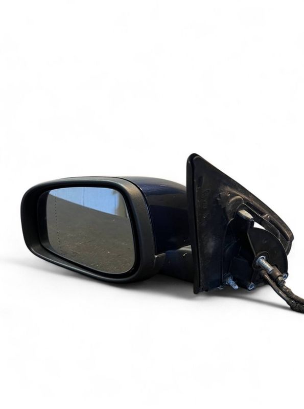 30634059 Mirror left VOLVO V70 II / XC70 I (P80) (2000-2007)