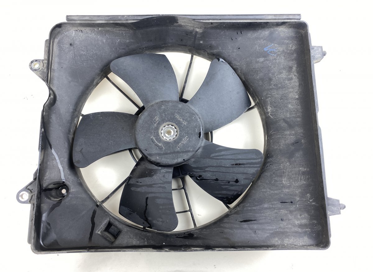 Honda CR-V Radiator Fan Electric 4227507690 MF422750-7690 Radiator Fan Electric ...