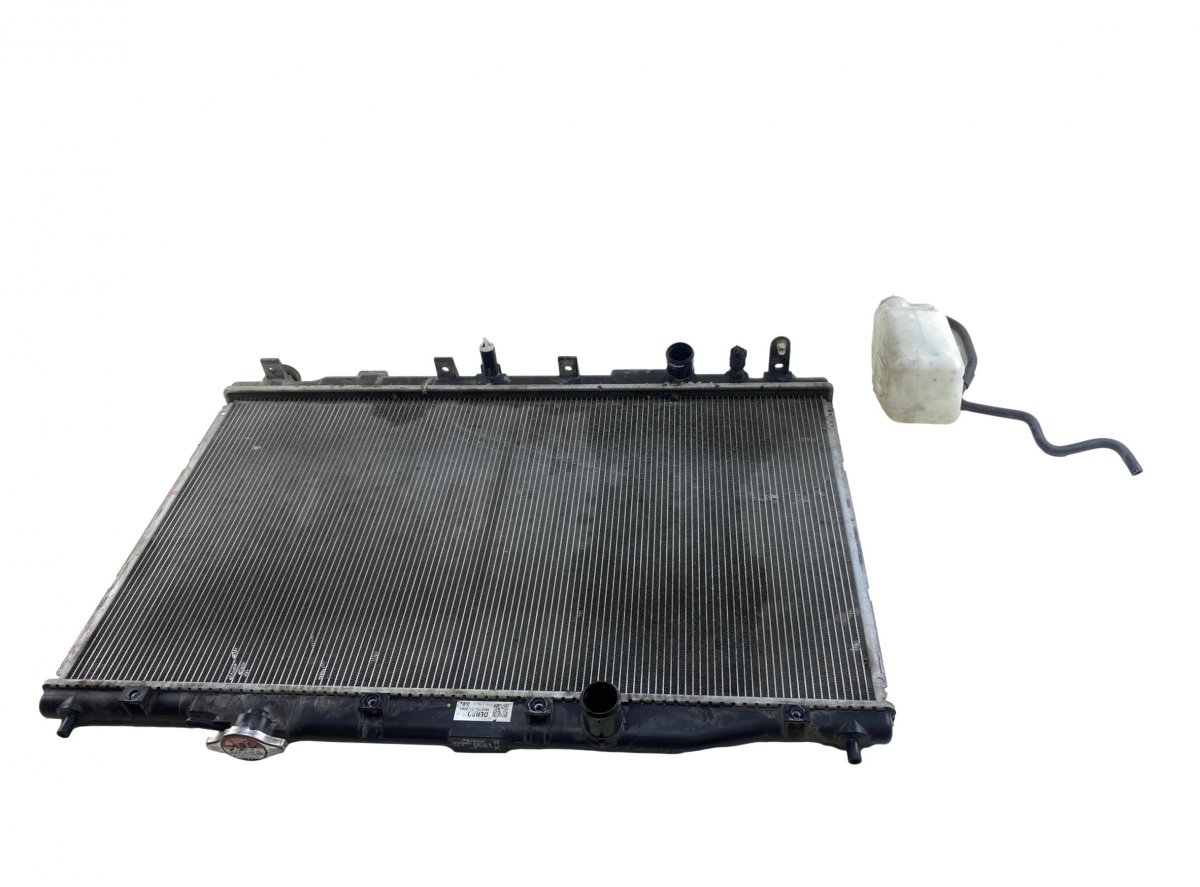Honda CR-V радиатор 2230000581 MF223000-0581 Radiator HONDA CR-V IV...