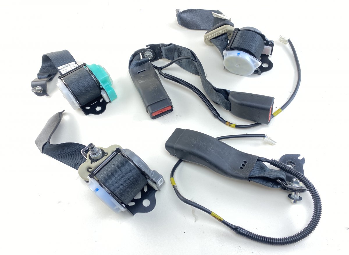 Infiniti EX / QX50 (J50) Seat Belt Set 888441BN1C 888451BN1C Seat Belt Set INFINITI QX...
