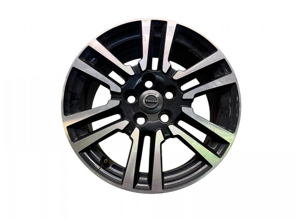 31445799 Fälg 1 st VOLVO V40 (2012-2019)