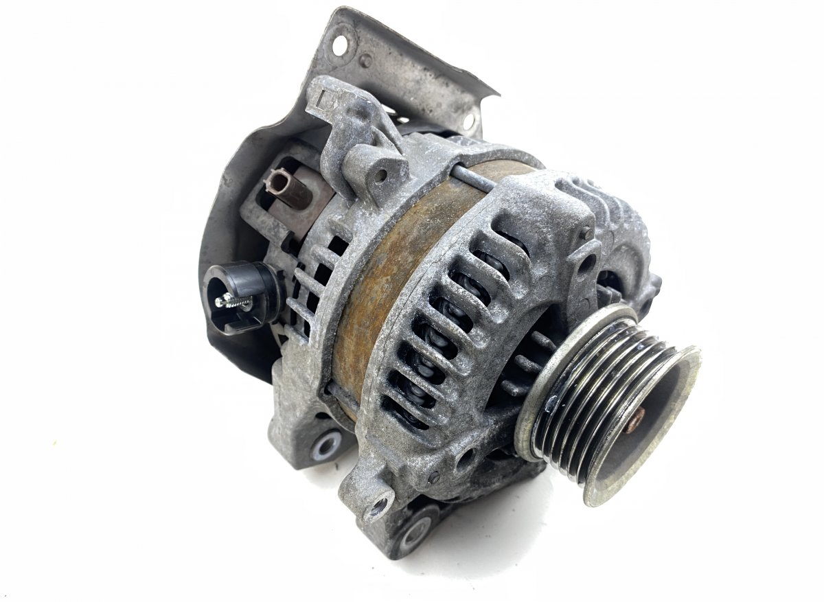Honda CR-V Alternator 1042101540 104210-1540 Alternator HONDA CR-V IV...