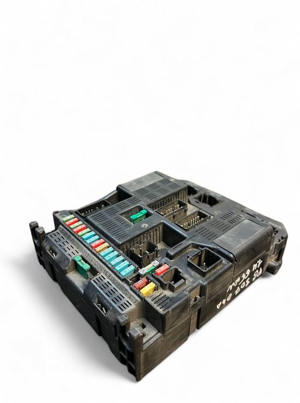9636760580 9644098380 Body control module (BCM) PEUGEOT 307 (2000-2007)