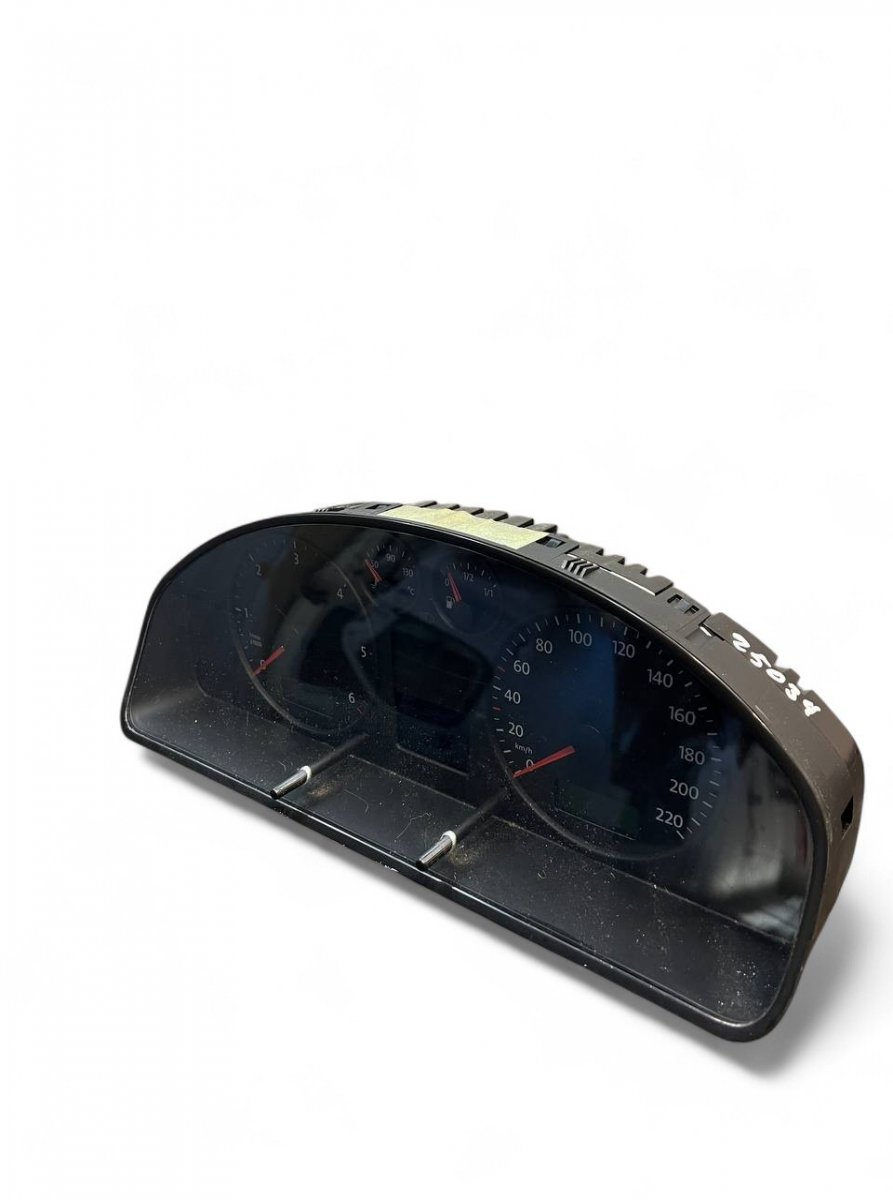 Volkswagen Transporter (T5, Caravelle, Multivan) näidikud 7H0920860E Instrument Cluster VW TRANSPORTER T5...
