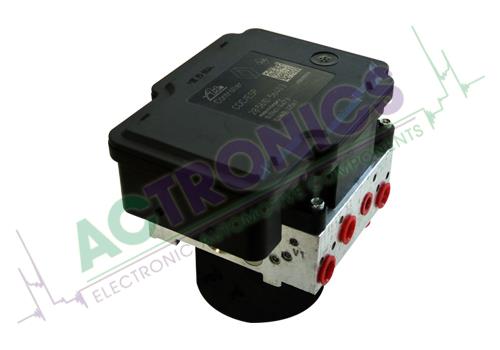 Mercedes-Benz A (W169) ABS hydraulic unit / pump 10020610854 10092615393 10061332403 00403829C0 ...