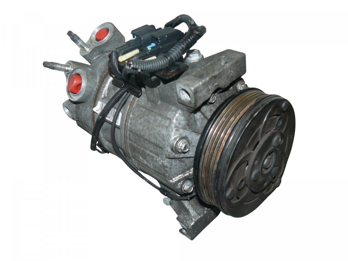 8708581 AC / aircon Compressor VOLVO XC60 I (2008-2017)