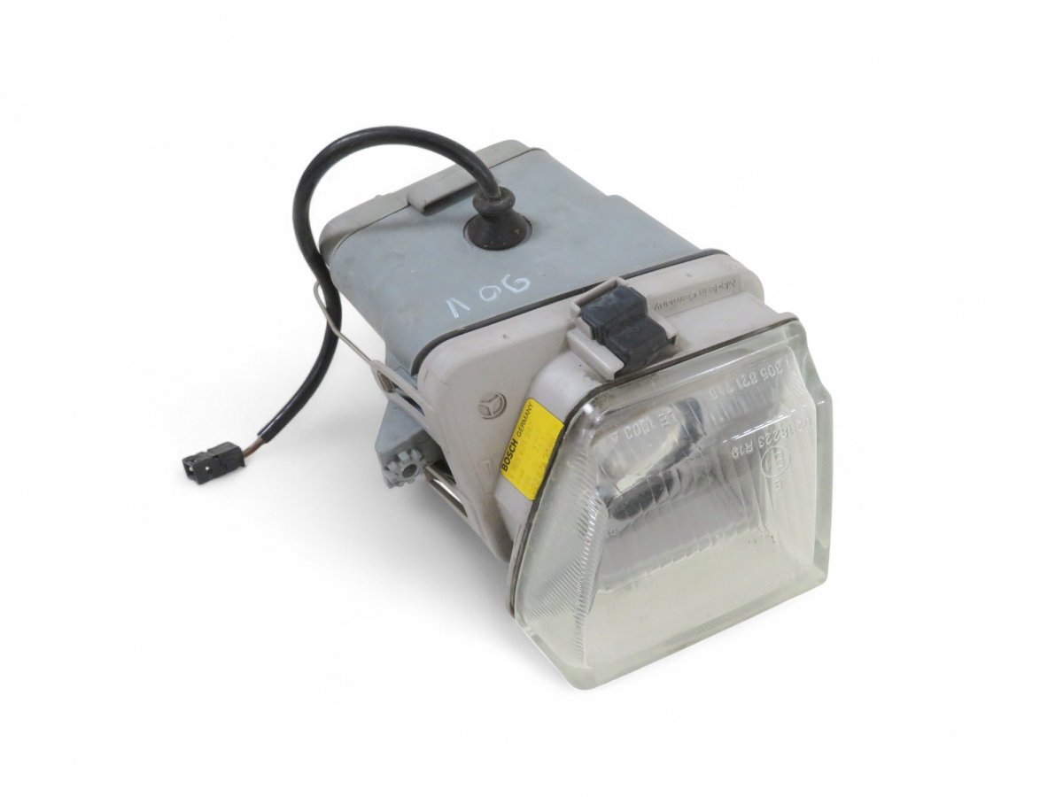 Mercedes-Benz 200 - 500 / E (W124) Fog Lamp Front Left A1298200156 1298200156 Fog Lamp Front Left MERC...